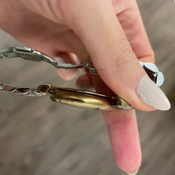 Saat & Saat Orijinalliğine Zarar Verdiği Ürünü Değiştirmiyor