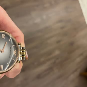 Saat & Saat Orijinalliğine Zarar Verdiği Ürünü Değiştirmiyor