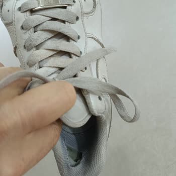 Sneaker Live Garantili Diye Aldığımız Ayakkabının Arkasında Durmadılar