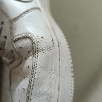 Sneaker Live Garantili Diye Aldığımız Ayakkabının Arkasında Durmadılar