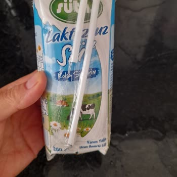 Sütaş Kapalı Süt Balon Gibi Şişti