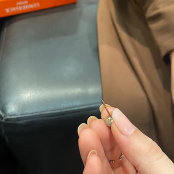 Symbol Avm Kocaeli Symbol AVM'de Alarm İğnesiyle Yaralanan Müşteri Deneyimi