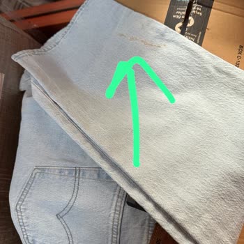 I Returned 2 Ice Blue Jeans to Amazon In The Same Box, One Was Refunded