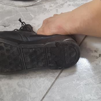 Ayakkabı Dünyası Balıkesir Sattığı Ürüne Sahip Çıkmıyor.