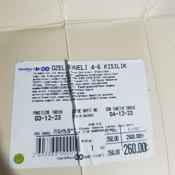 Carrefour SA Bozuk Pasta Satıyor