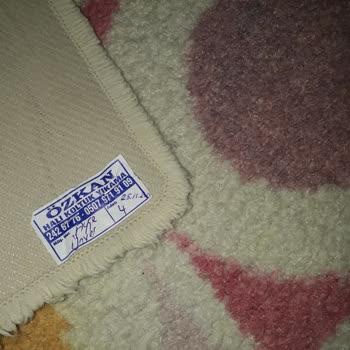 Özkan Halı ve Koltuk Yıkama (Antalya) Temizleme Esnasında Deforme Edilen Kalıcı Leke Bırakılan Halı