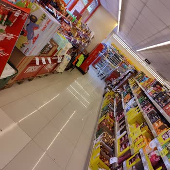 Şok Market Tüm Mağazayı Dolaşmak Zorunda Bırakıyor