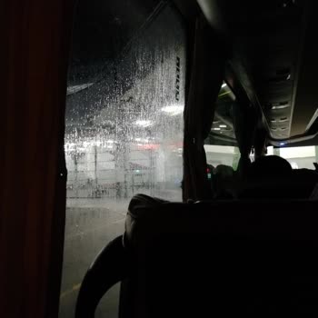 Kamil Koç Kırık Camlı Otobüsle Yolculuk