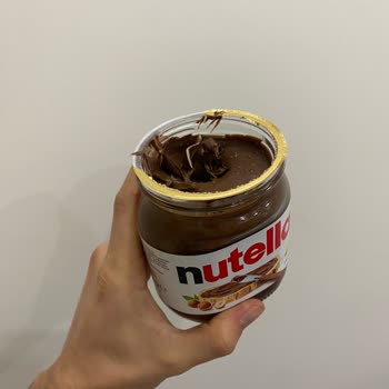 Nutella'da Kabarcık Var