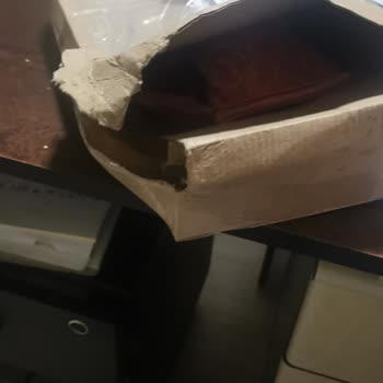 Loya Mağazaları Para İadesi Yapmayıp Ürünü Korumasız Bir Şekilde Paketleme