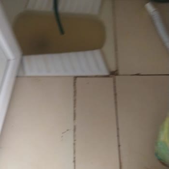 Aksa Gaz Doğalgaz Çalışması Evin Borularını Hasarlandırdı!