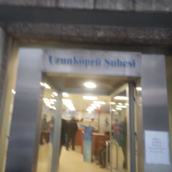 İş Bankası Edirne Uzunköprü Şubesi Sıra Dışında Alımlar Yapıyor