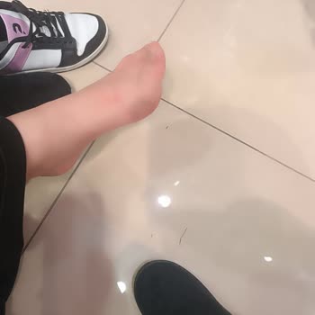 FLO Ayakkabı Ayıplı Ürün Satışı