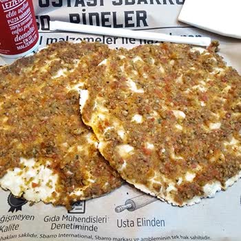 Sbarro'nun Lahmacun (cuk) Ları Ve Saygı Dolu Personeli