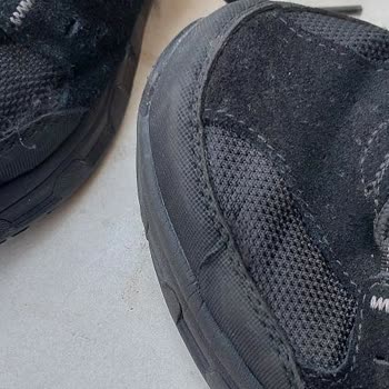 2 Aylık Skechers Relaxed Fit Ayakkabım Yırtıldı.