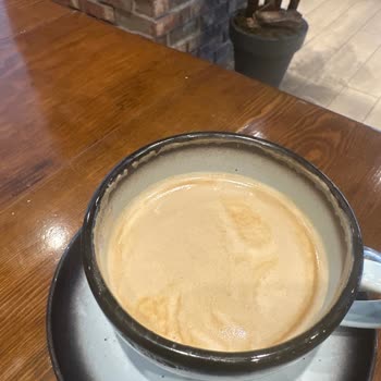 London Cafe Sorumsuzluk!