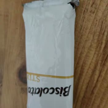 Biscolata Paketin İçi Açık Ve Deforme Olmuş