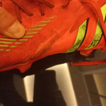 Adidas Krampon Hayal Kırıklığı