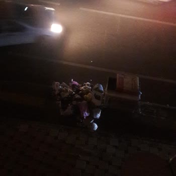 Atakum Belediyesi Çöp Konteyneri Takviye Yapmanız