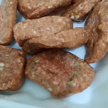 Köfteci Yusuf'tan Aldığım Köfteler Yeşillenmesi