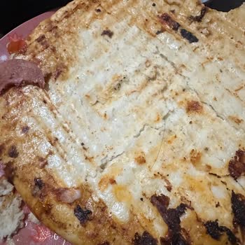 Nimet Gıda Pizzanın İçinden Saç Kılı Çıktı