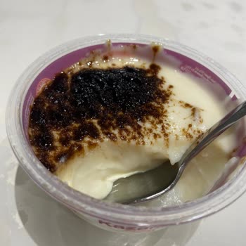 Eker Kazandibi Tatlısından Çıkan Plastik