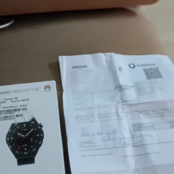 Vodafone Hat Üzerine Alınan Saatin Bozuk Gönderilmesi