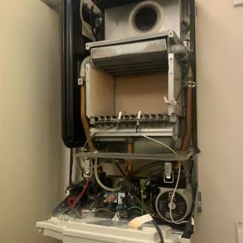 Axa Sigorta Ne Evimi Ne Arabamı Sigortalatırım Sana