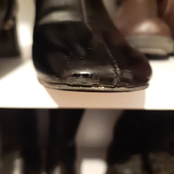 Marjin Ayakkabı 1 Ay Olmadan Derisi Soyuldu