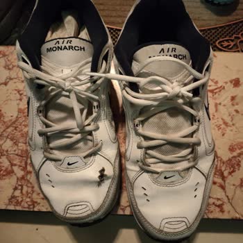 Nike Monarch 4 Marka Ayakkabıda 2 Ayda Oluşan Deformasyon