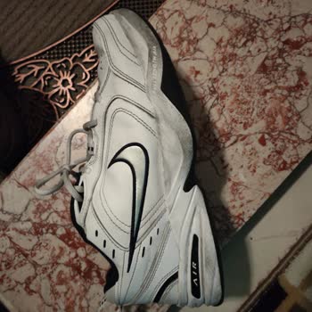 Nike Monarch 4 Marka Ayakkabıda 2 Ayda Oluşan Deformasyon