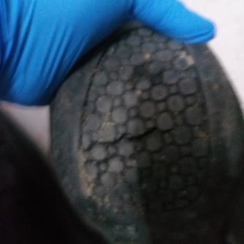 Dr Flexer Markalı Ayakkabının Tabanı Açıldı