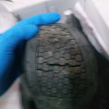 Dr Flexer Markalı Ayakkabının Tabanı Açıldı