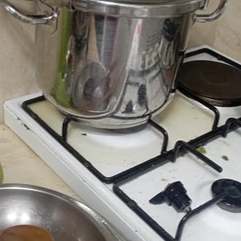 Karaca Züccaciye Düdüklü Tencere Patlaması