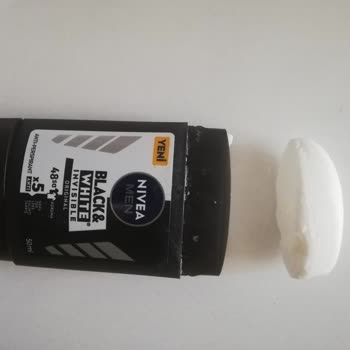 Nivea Stick Deodorantlar Kırılıyor