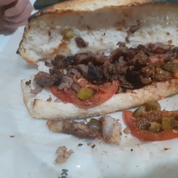 Köfteci Yusuf Et Döner Olmayan Et Döner