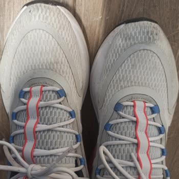 Boyner Beyaz Erkek Koşu Ayakkabısı HP6139 Alphabounce (Yırtılıyor)