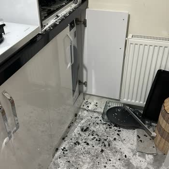 Beko Fırınım Patladı Bomba Gibi