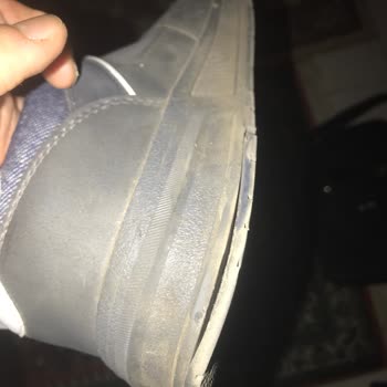 FLO Ayakkabı FLO'dan Aldığım Ayakkabının Dayanıksızlığı