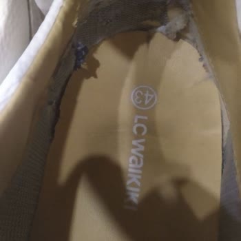 LCW, Ayakkabımın Deforme Olması