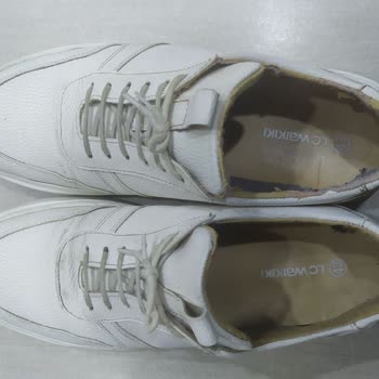 LCW, Ayakkabımın Deforme Olması