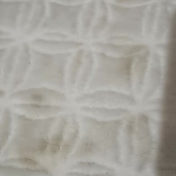 Emel Halı Yıkama (Başiskele) Halılarım Leke İçinde Geldi