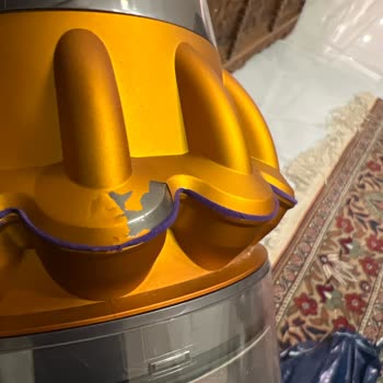 Dyson V15 Boyası Soyuldu