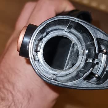 Grundig Dikey Süpürge Yedek Parça Olmadığı İçin 3 Yılda Çöp Oldu!