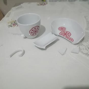 Kütahya Porselen Önlemsiz Kargo Gönderim