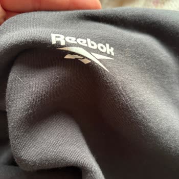 Reebok Ürün Kalitesizliği Ve Müşteri Hizmetlerinin İlgisizliği.