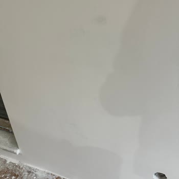 Polisan Elegans Extra Yarı Mat Asla Kapatmıyor