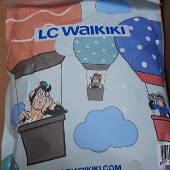 LCW Hediye Paketine Açıp Bütün Ürünleri Hediye Paketine Koyması!