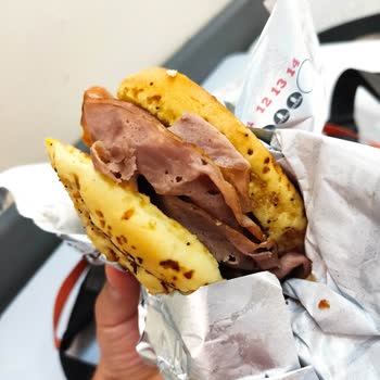 Arby's Beef Cheddar XL