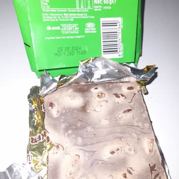Ülker Çikolata Her Tarafının Beyazlaması